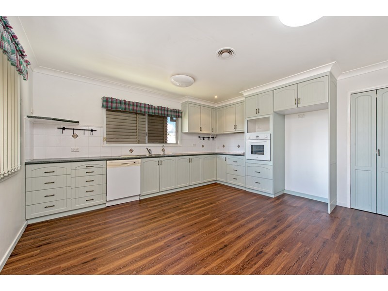 56 Buckland Street, Harristown QLD 4350