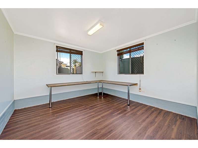 56 Buckland Street, Harristown QLD 4350