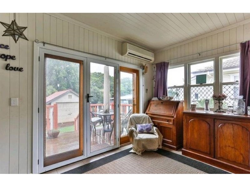 15 Park Street, Wilsonton QLD 4350