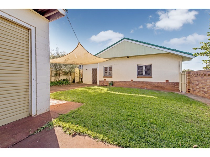238a Herries Street, Newtown QLD 4350