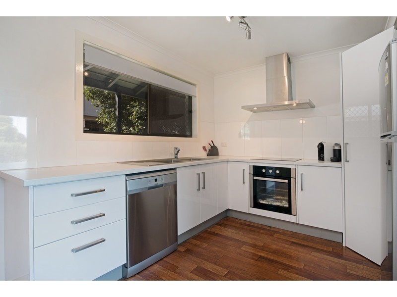 3/2 Benjamin Street, Mount Lofty QLD 4350