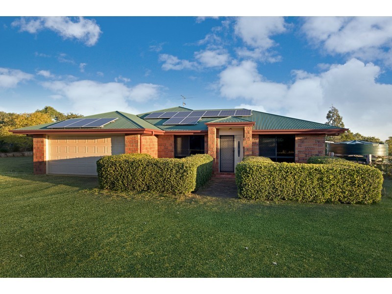 27 Stark Drive, Vale View QLD 4352