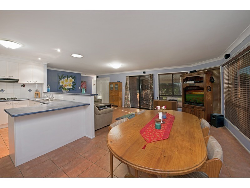 27 Stark Drive, Vale View QLD 4352