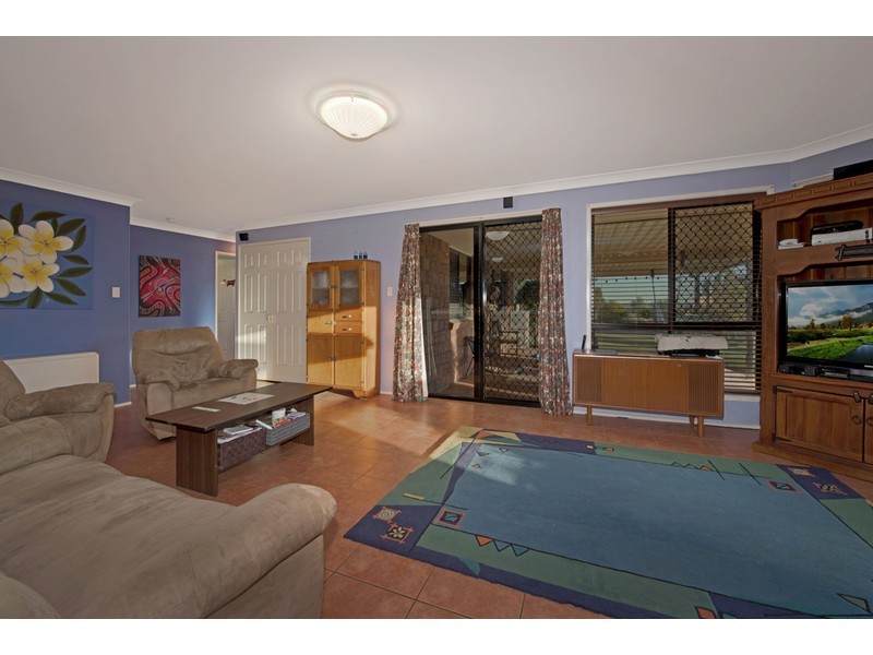 27 Stark Drive, Vale View QLD 4352