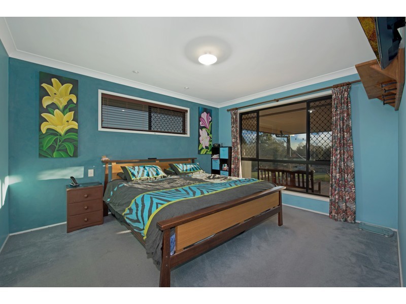 27 Stark Drive, Vale View QLD 4352