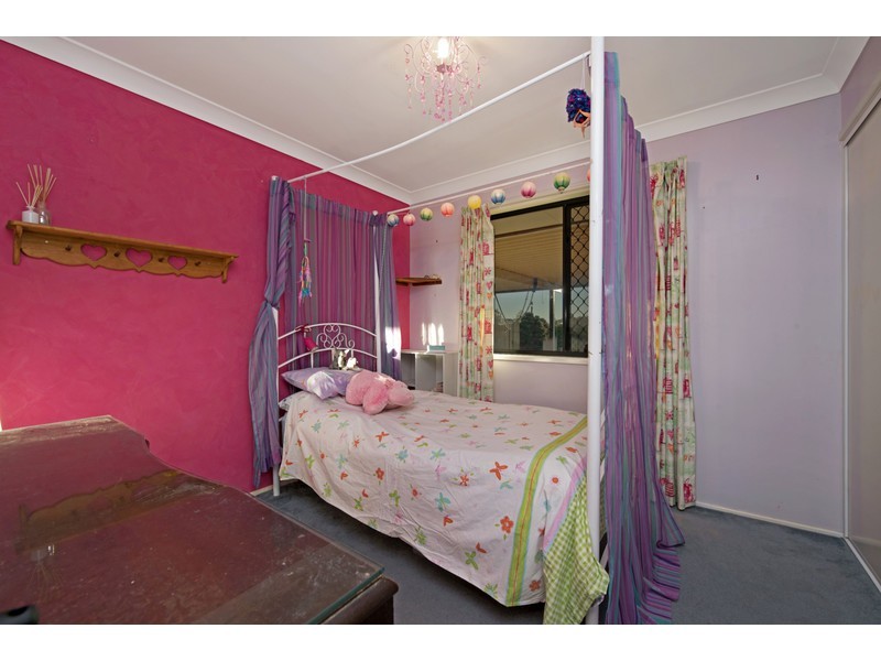 27 Stark Drive, Vale View QLD 4352