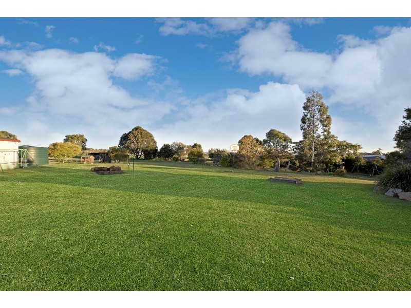 27 Stark Drive, Vale View QLD 4352