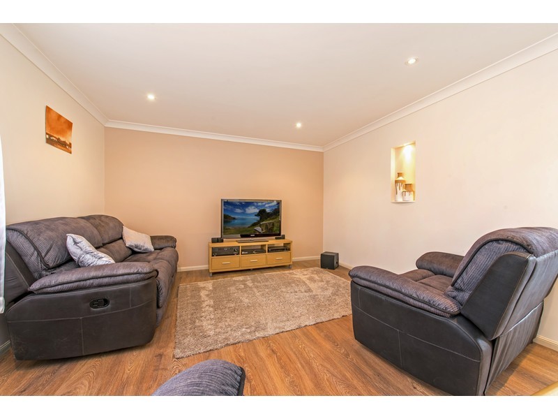 39 Dalzell Crescent, Darling Heights QLD 4350