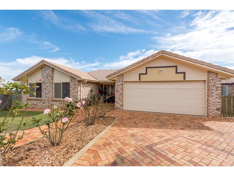 39 Dalzell Crescent, Darling Heights QLD 4350