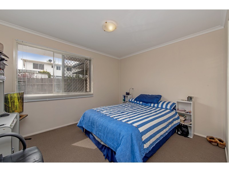 4 Gunn Street, Kearneys Spring QLD 4350