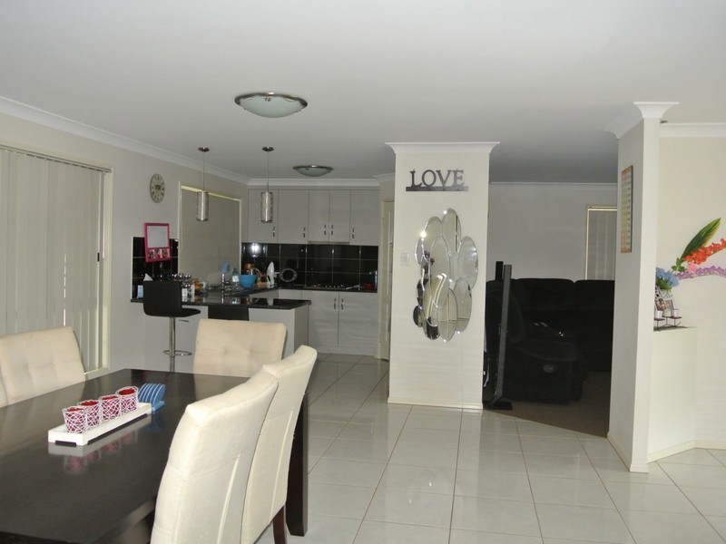 35 Berghofer Drive, Oakey QLD 4401