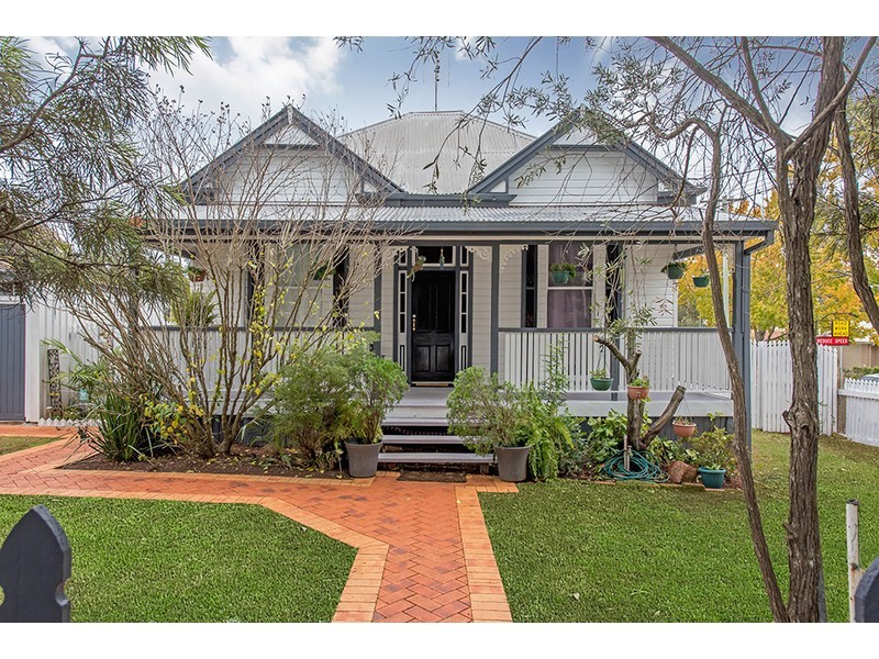 66 Herries Street, East Toowoomba QLD 4350