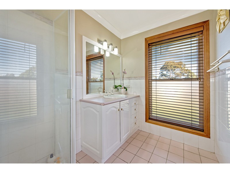 292 Glenvale Road, Glenvale QLD 4350