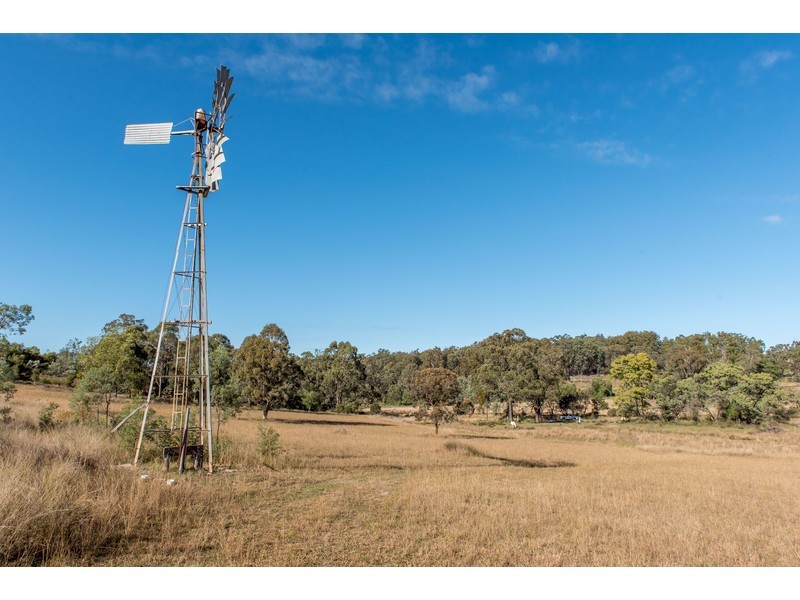 2 Goombungee-Mt Darry Road, Kilbirnie QLD 4354