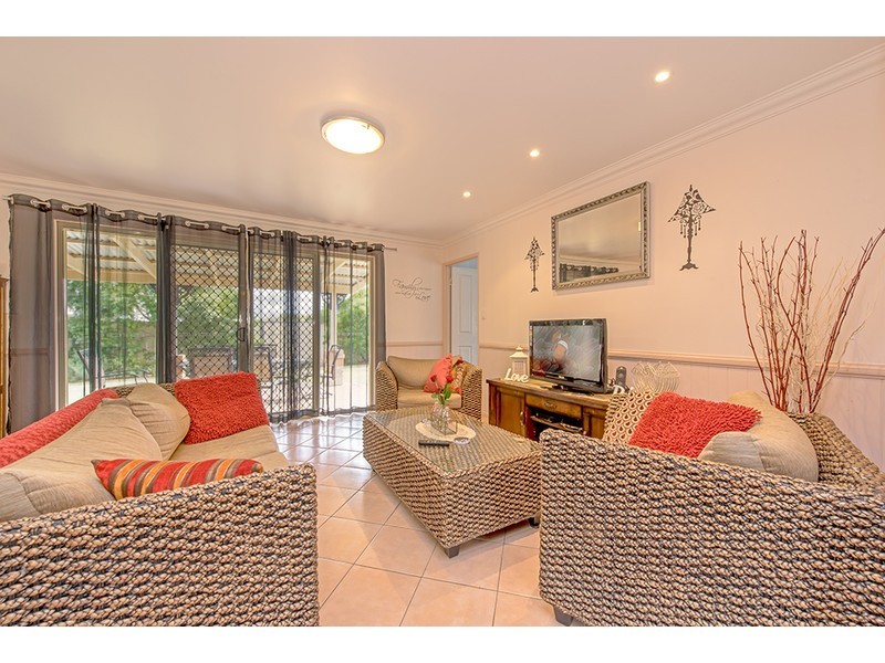 2 Keats Court, Westbrook QLD 4350