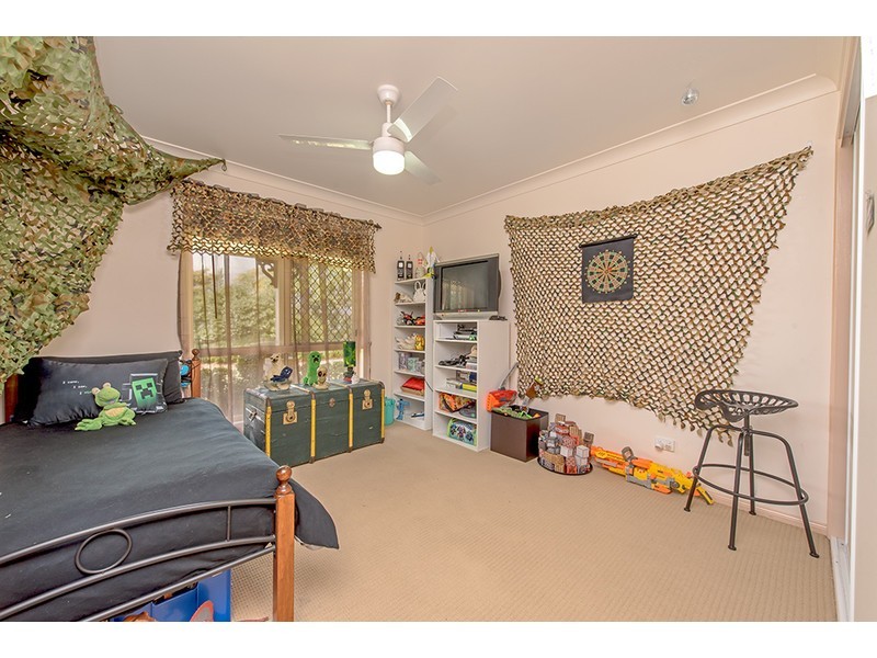 2 Keats Court, Westbrook QLD 4350