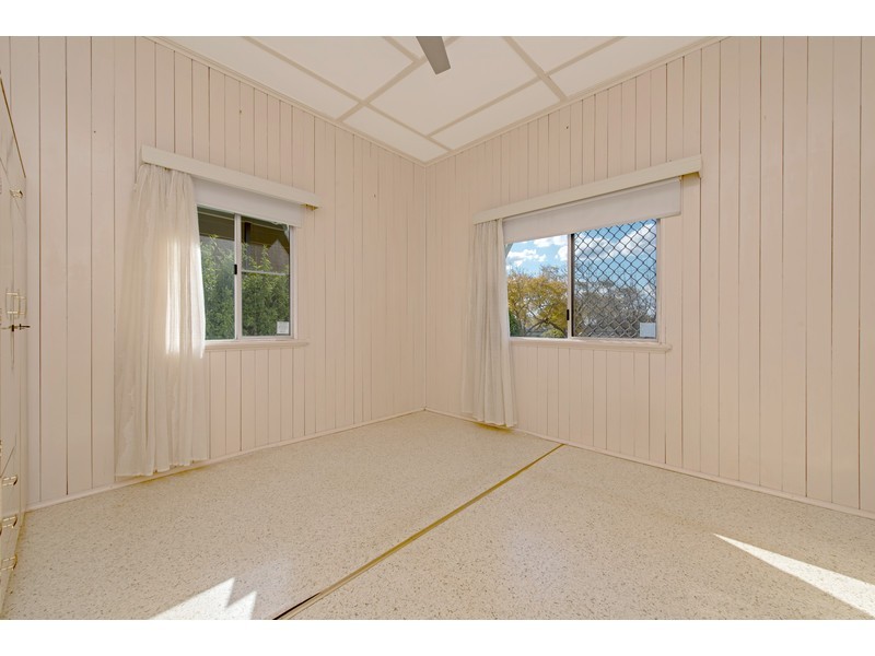 136 Perth Street, South Toowoomba QLD 4350