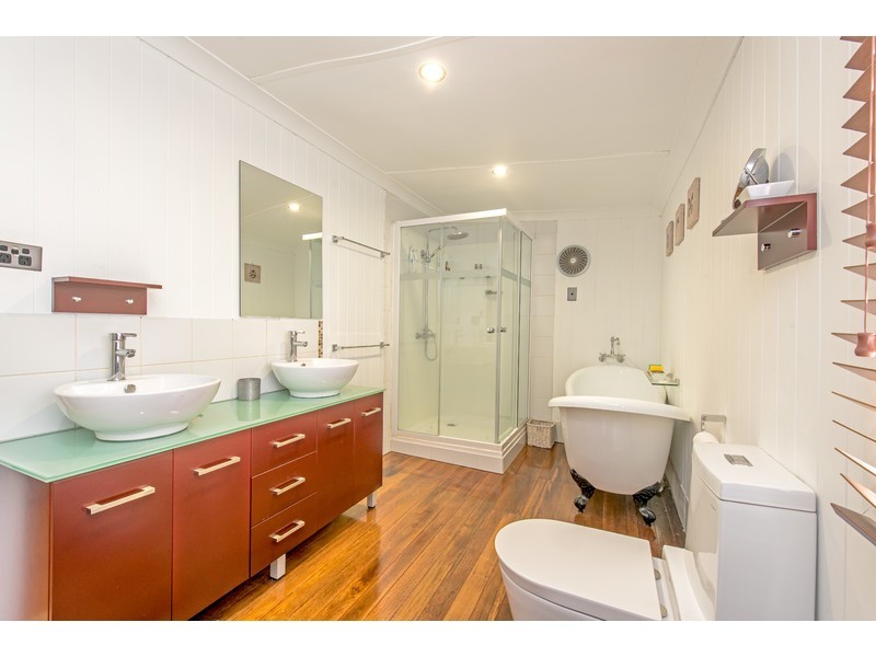 155 Bridge Street, North Toowoomba QLD 4350