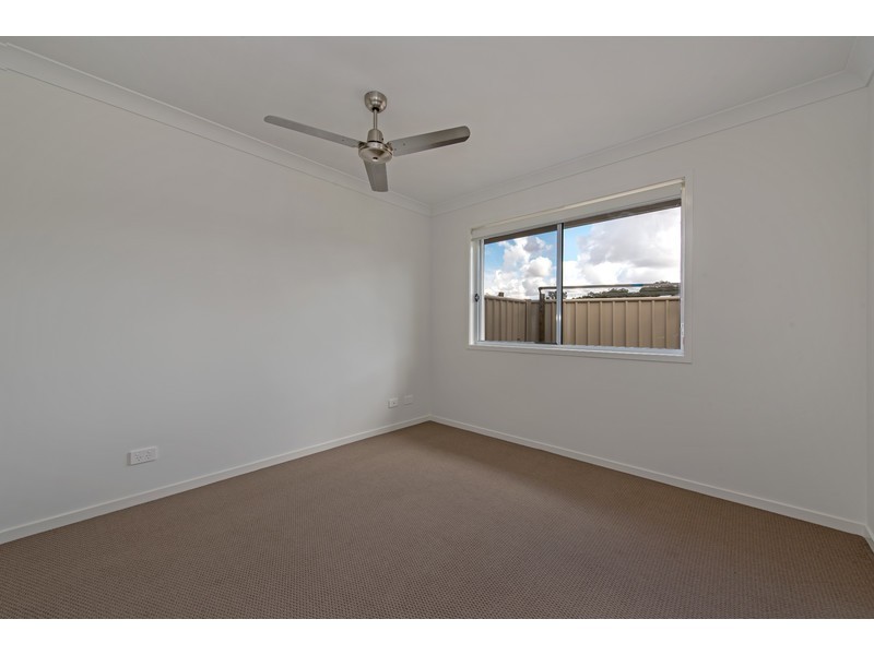 2/1 Barron Lane, Glenvale QLD 4350