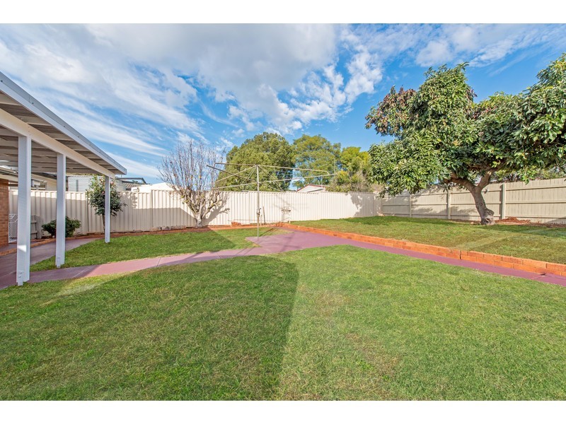 184 Taylor Street, Newtown QLD 4350