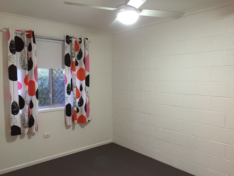 2/9 Daranlee Court, East Toowoomba QLD 4350