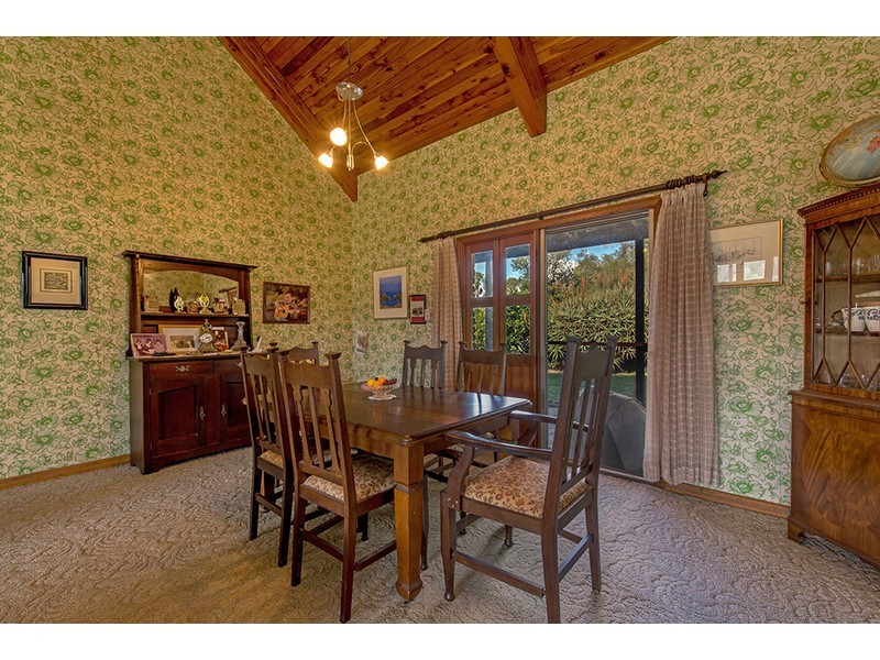 20 Barker Street, Goombungee QLD 4354