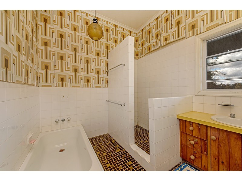 20 Barker Street, Goombungee QLD 4354