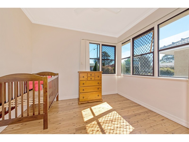 10 Rosina Street, Newtown QLD 4350