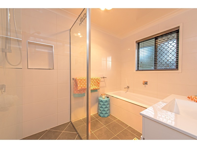 9 Junction Drive, Gowrie Junction QLD 4352