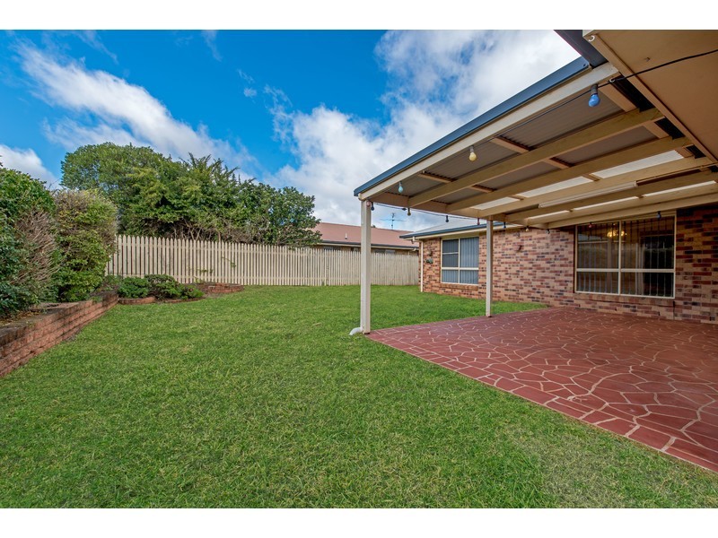 2 Merritt Street, Highfields QLD 4352
