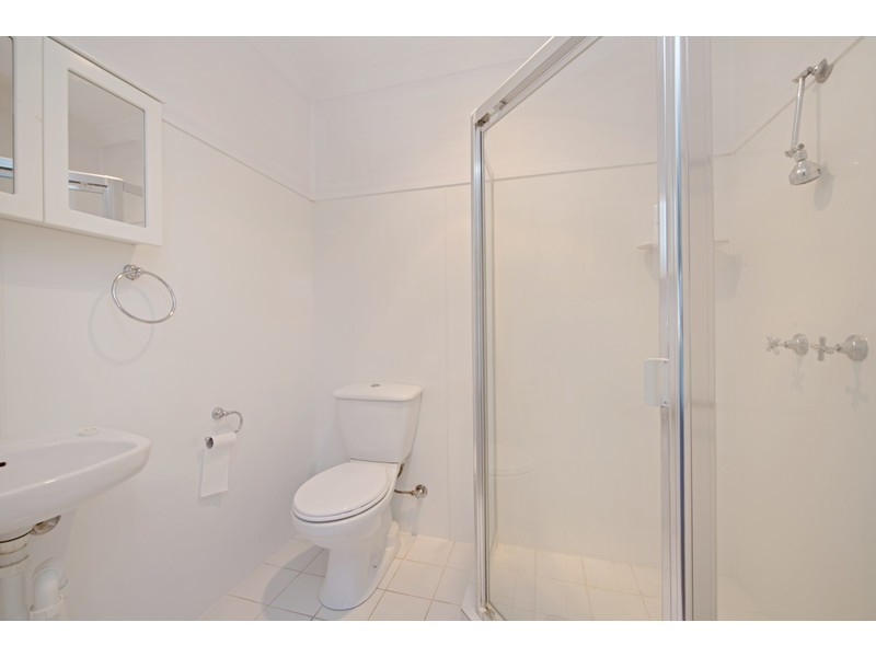 328 Alderley Street, Kearneys Spring QLD 4350