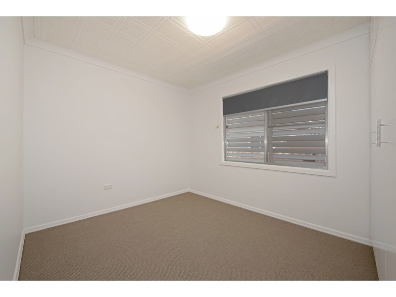 328 Alderley Street, Kearneys Spring QLD 4350
