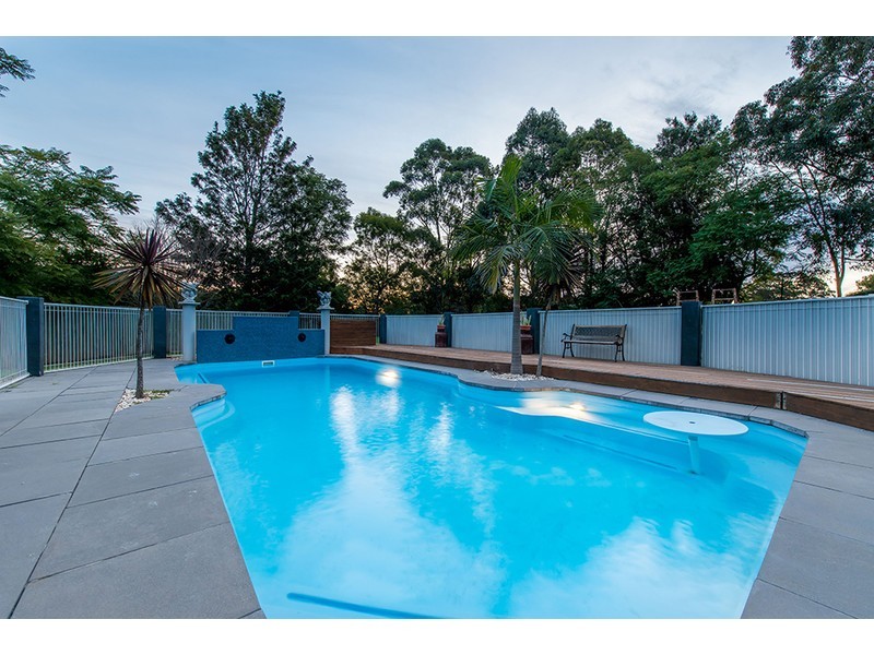 17 Eclipse Court, Highfields QLD 4352