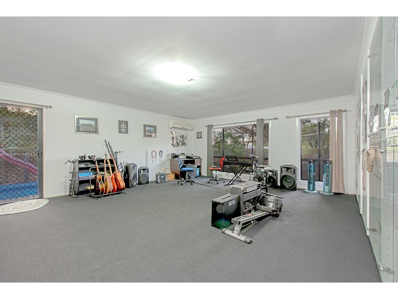 17 Eclipse Court, Highfields QLD 4352