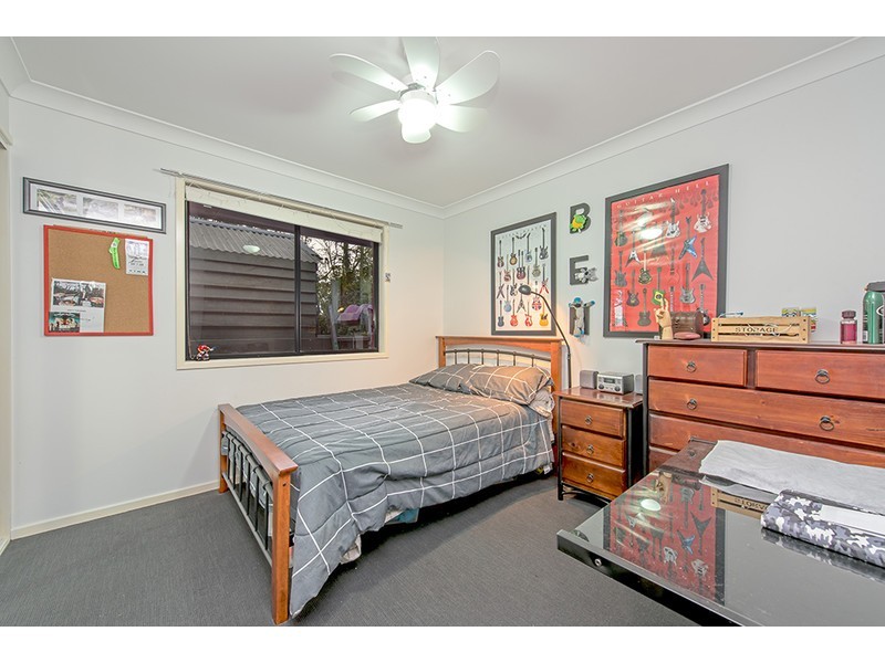 17 Eclipse Court, Highfields QLD 4352