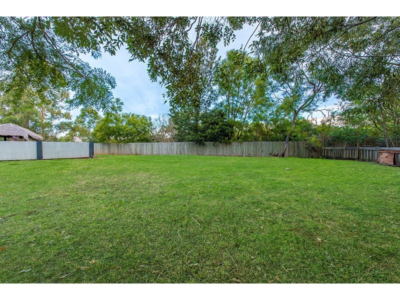 17 Eclipse Court, Highfields QLD 4352