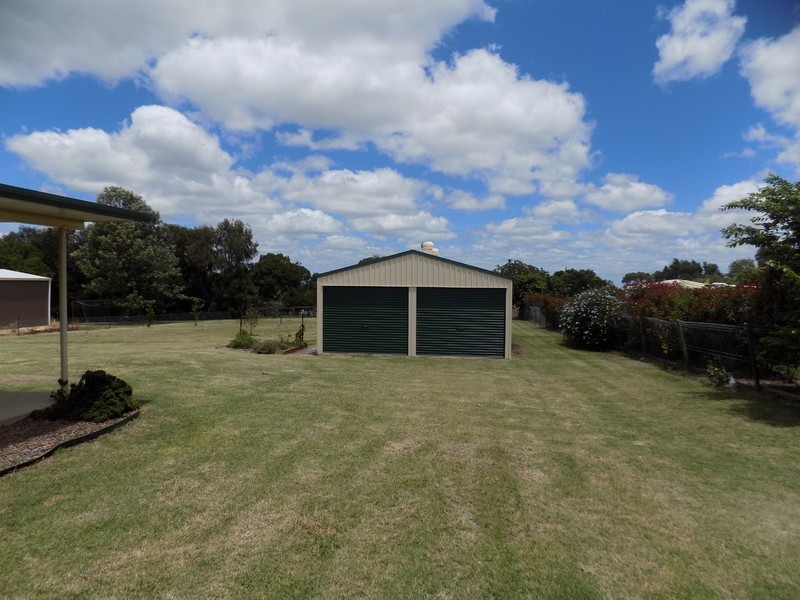 8 Gulligal Street, Kingsthorpe QLD 4400