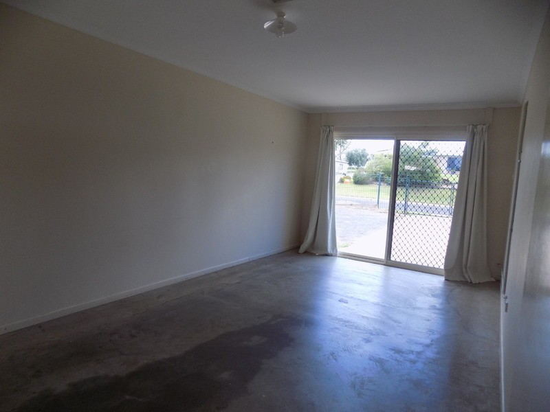 8 Gulligal Street, Kingsthorpe QLD 4400