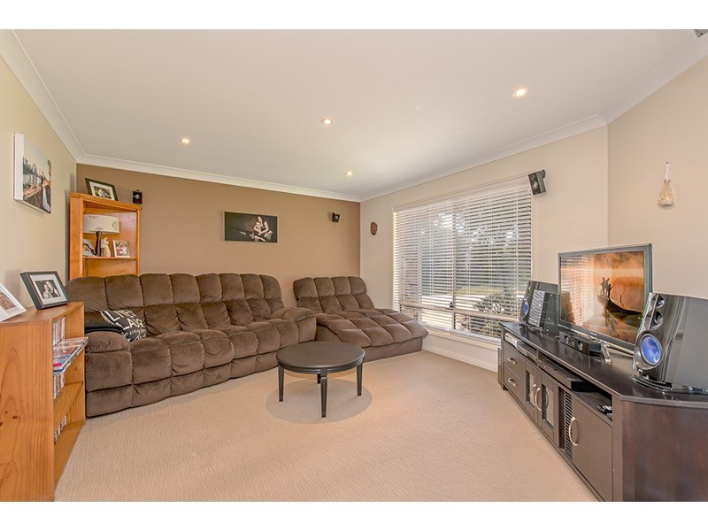 16 Jamieson Court, Darling Heights QLD 4350