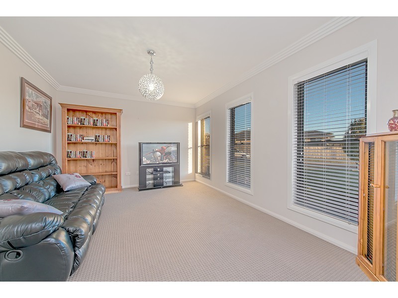 4 Wren Street, Highfields QLD 4352