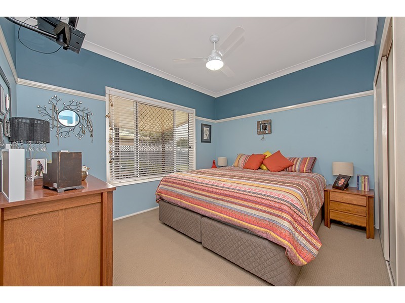 50 Liquidambar Street, Glenvale QLD 4350