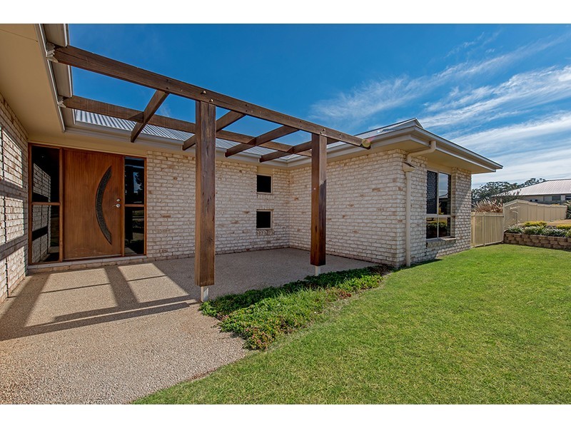 52 Holly Avenue, Cawdor QLD 4352