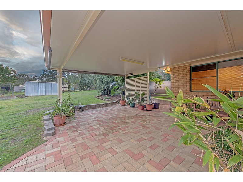 11 Arcane Drive, Gowrie Junction QLD 4352