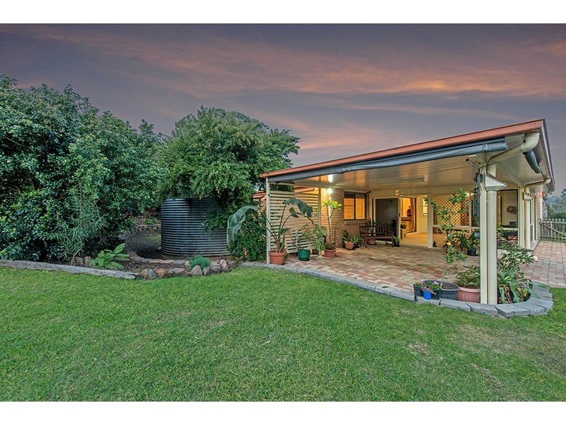 11 Arcane Drive, Gowrie Junction QLD 4352