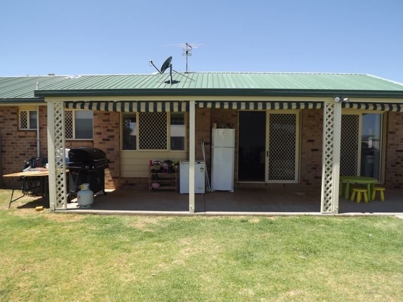 19 Navajo Street, Wilsonton QLD 4350