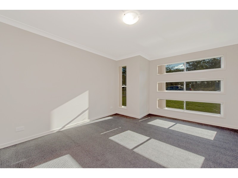 174 Kearney Street, Kearneys Spring QLD 4350