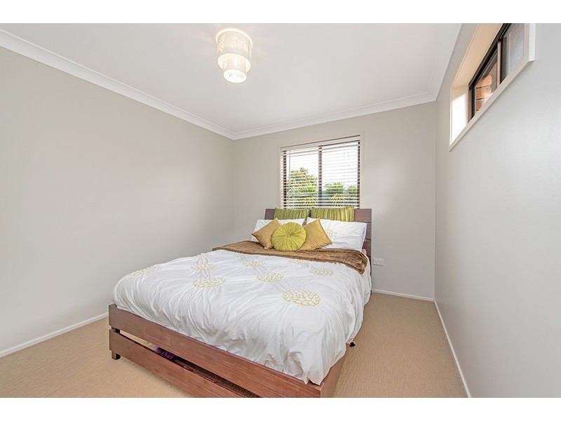 22 Kratzman Court, Kearneys Spring QLD 4350