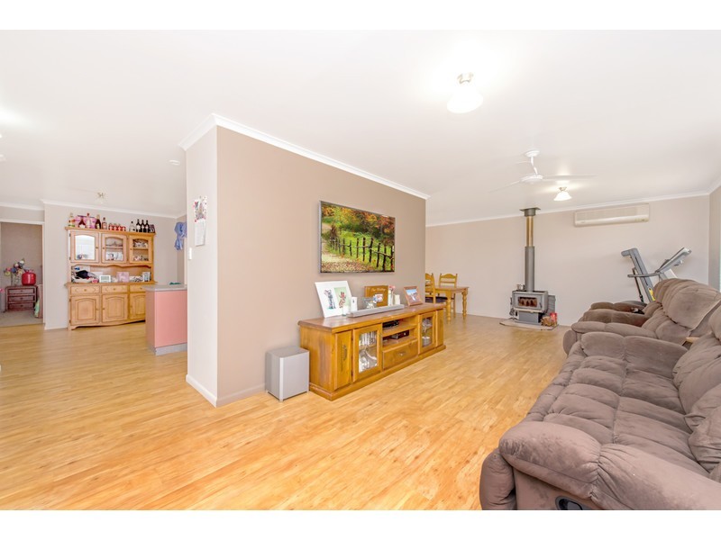 14 McDonald Court, Wyreema QLD 4352