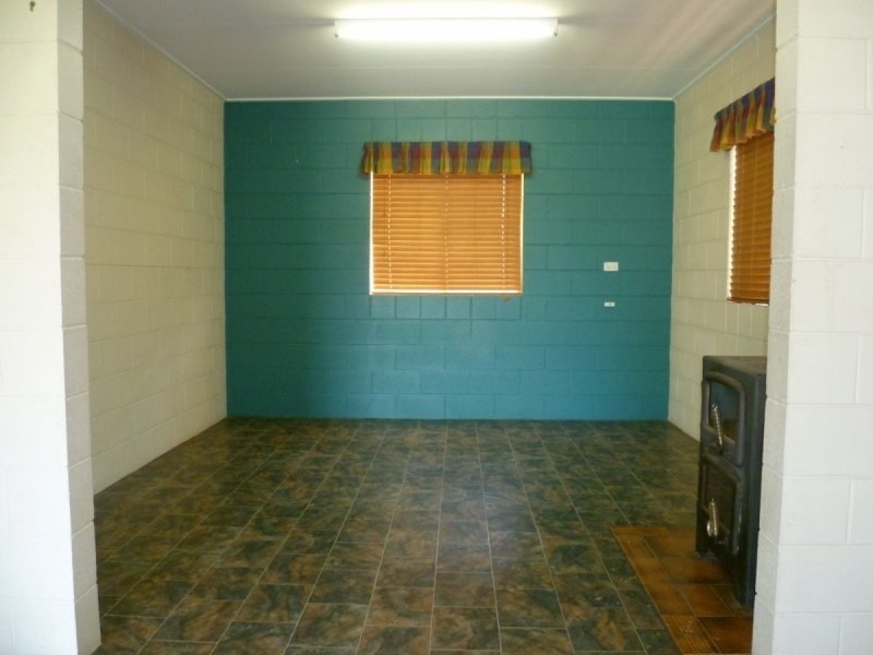 2 Skyview Drive, Meringandan West QLD 4352