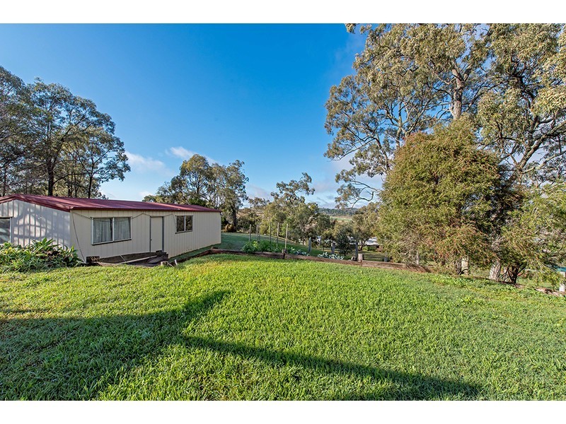 56 Valley View Drive, Meringandan West QLD 4352